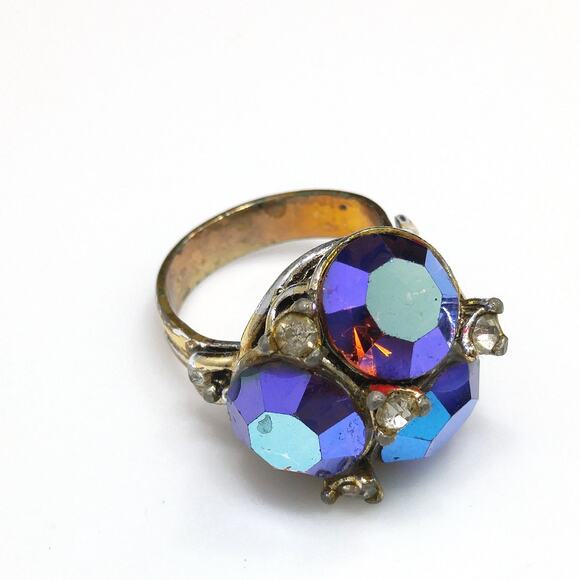 Vintage Aurora Borealis Rhinestone Ring, Adjustable US Size 7, 1960s - Picture 10 of 10